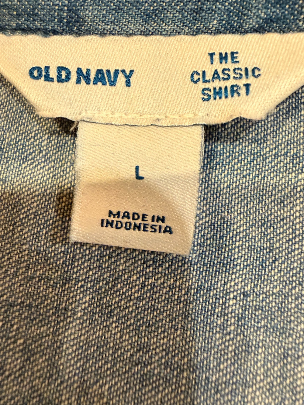 Old Navy The Classic Denim Chambray Shirt Large Oversized - Picture 7 of 8
